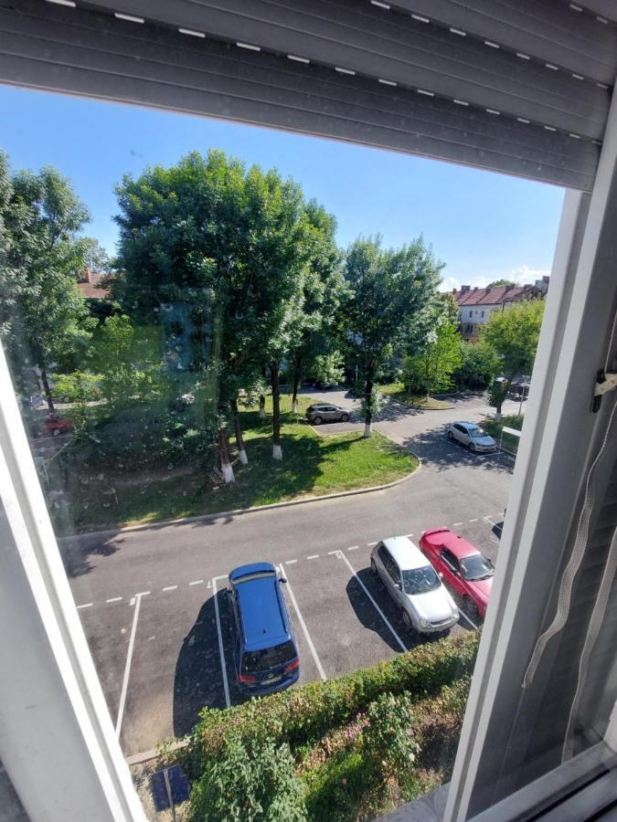 Apartament Dabe Hd Hunedoara Exterior photo